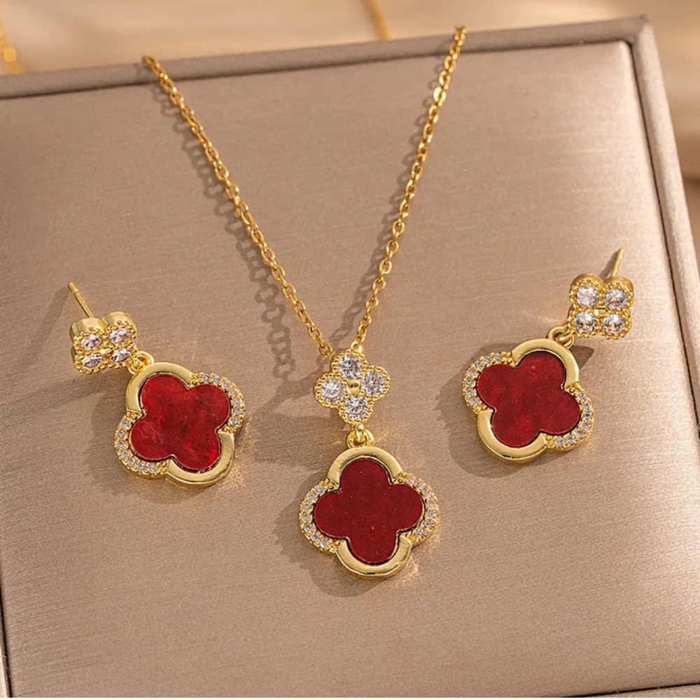 Titanium Steel Micro-Inlaid Lucky Clover Red and Gold necklace N
earrings SET